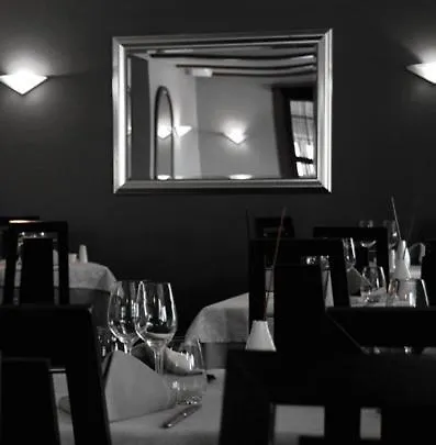 L De La Pointe Hotel Soustons